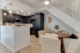 Photo #5: PW22177647 Listing 