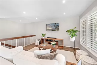 Photo #4: PW22200755 Listing