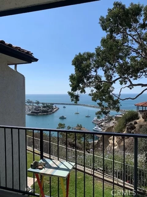 MLS: PW22205359 Condo For Sale