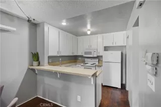 Photo #5: PW22223936 Listing 