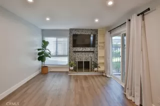 Photo #4: PW22225116 Listing 