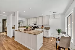 Photo #4: PW22226201 Listing 