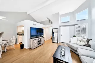 Photo #5: PW22226577 Listing