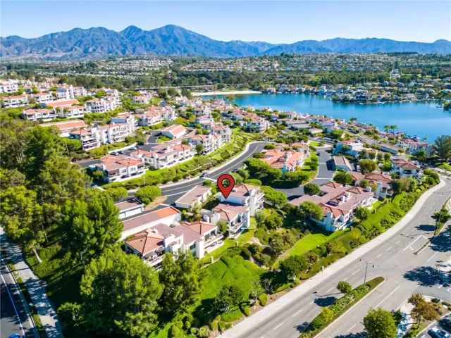 MLS: PW22229997 Condo For Sale