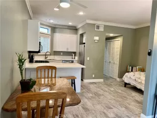 Photo #4: PW22233109 Listing 