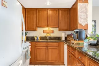 Photo #5: PW22235024 Listing 