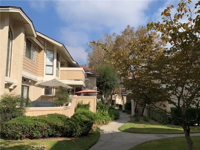 MLS: PW22236827 Condo For Sale