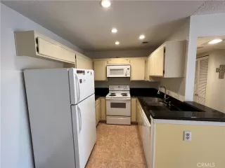 Photo #5: PW22236827 Listing