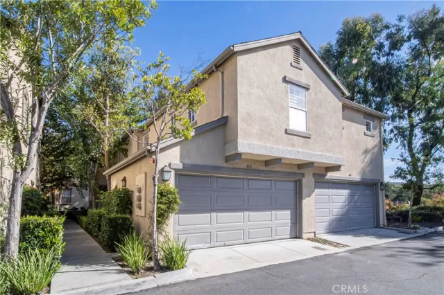 MLS: PW22241533 Condo For Sale