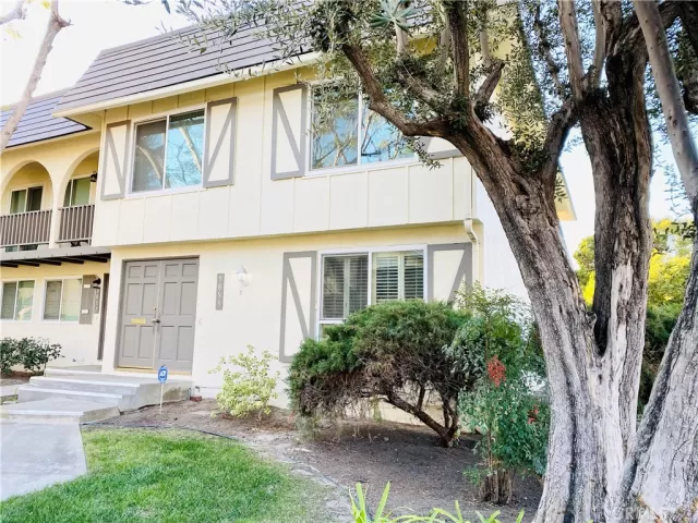 MLS: PW22241730 Condo For Sale