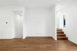 Photo #4: PW22243567 Listing 