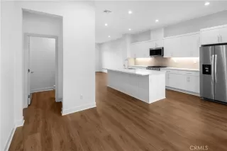 Photo #6: PW22243567 Listing 