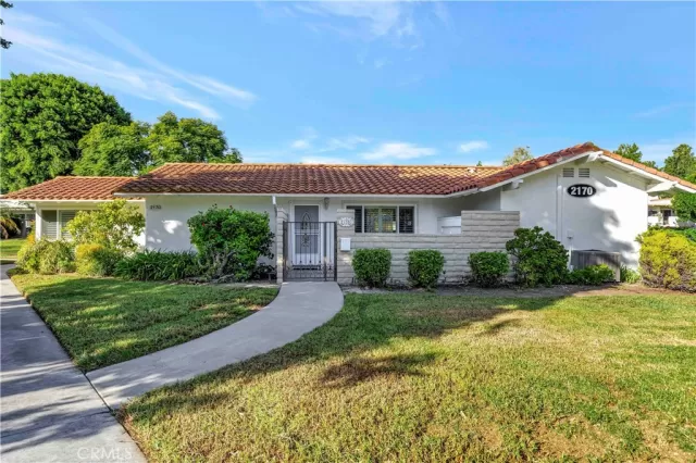 MLS: PW22243926 Condo For Sale