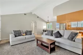 Photo #4: PW22243926 Listing