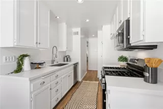 Photo #5: PW22244692 Listing