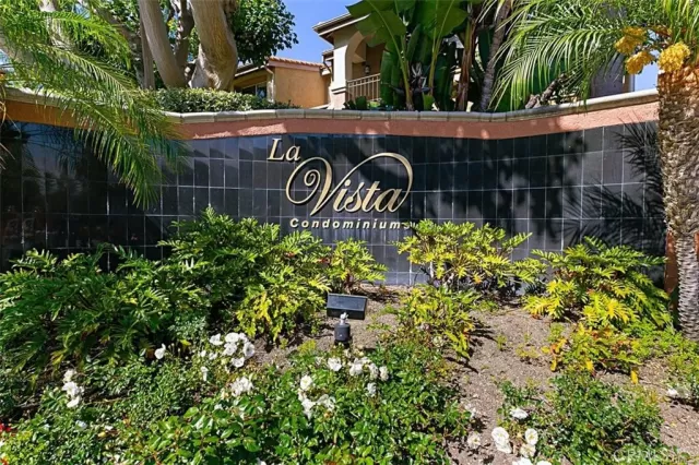 MLS: PW22247761 Condo For Sale