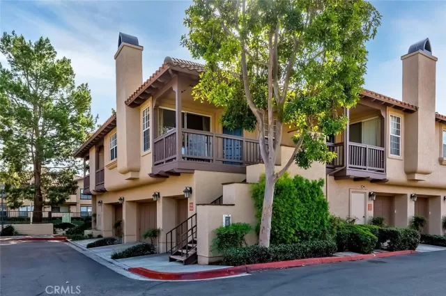 MLS: PW22248762 Condo For Sale