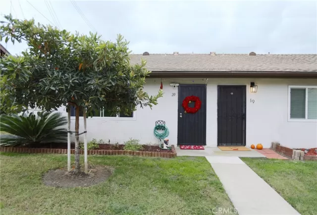 MLS: PW22249864 Condo For Sale