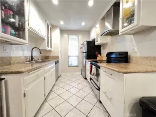 Photo #5: PW22250023 Listing