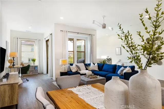 MLS: PW22251688 Condo For Sale