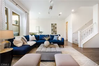 Photo #1: PW22251688 Listing 