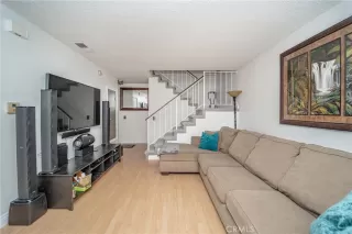 Photo #4: PW22253209 Listing