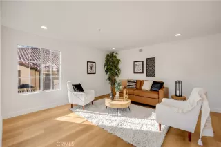 Photo #3: PW22254811 Listing 