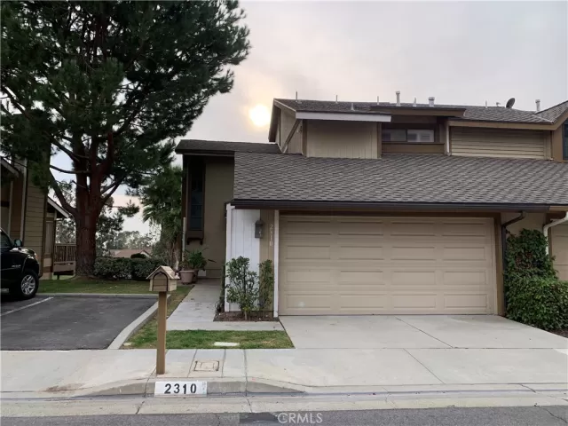 MLS: PW22256423 Condo For Sale