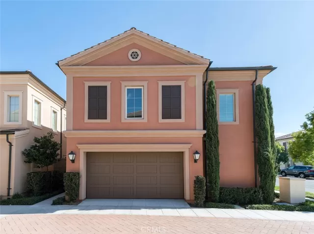 MLS: PW22257339 Condo For Sale