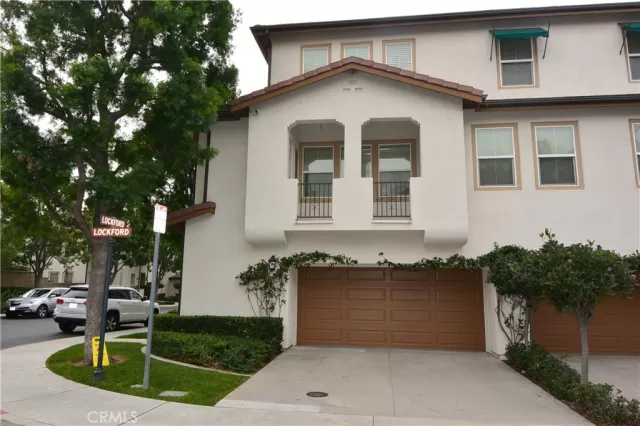 MLS: PW22259885 Condo For Sale