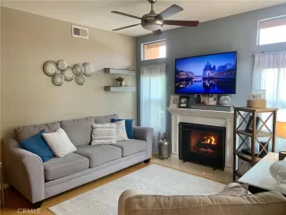 Photo #2: PW22259957 Listing