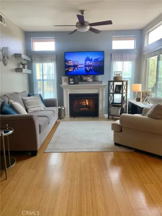 Photo #3: PW22259957 Listing