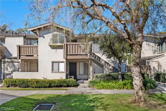 MLS: PW22260496 Condo For Sale