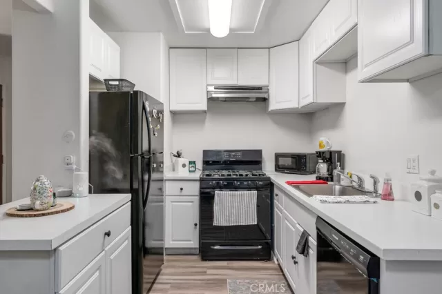 MLS: PW23000663 Condo For Sale