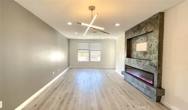 MLS: PW23002030 Condo For Sale