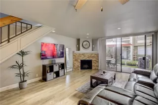 Photo #4: PW23002607 Listing