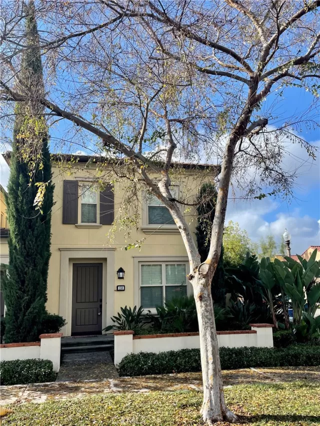 MLS: PW23003817 Condo For Sale