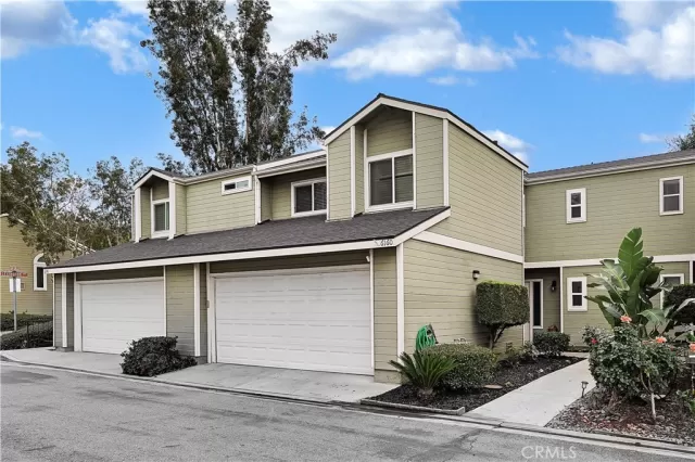 MLS: PW23005207 Condo For Sale