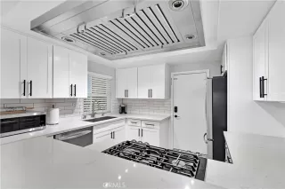 Photo #3: PW23005207 Listing