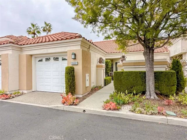 MLS: PW23006328 Condo For Sale