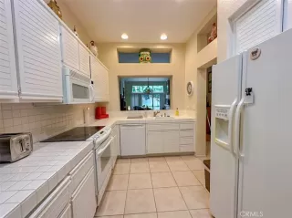 Photo #1: PW23006328 Listing