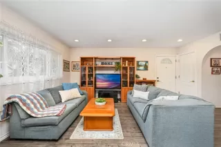 Photo #3: PW23006408 Listing 