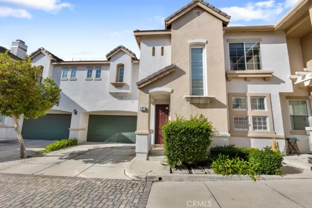 MLS: PW23006530 Condo For Sale