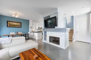 Photo #3: PW23006530 Listing 