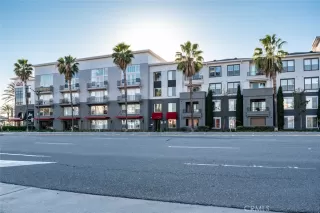 Photo #1: PW23007956 Listing 