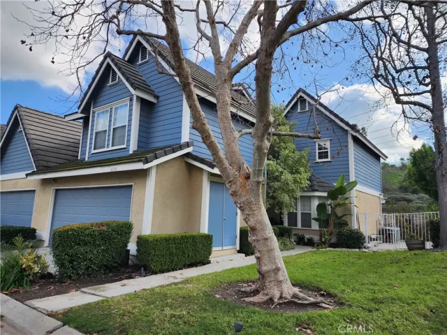 MLS: PW23010443 Condo For Sale