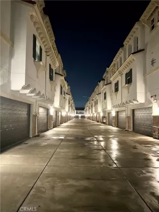 Photo #1: PW23011338 Listing