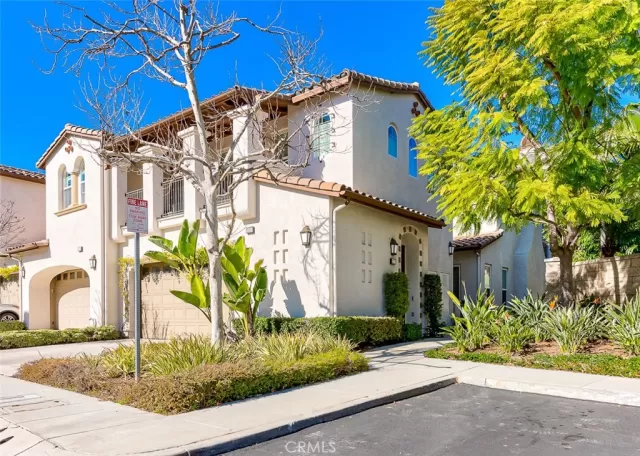 MLS: PW23013986 Condo For Sale