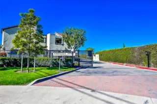 Photo #1: PW23015385 Listing 