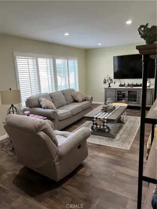 Photo #3: PW23017211 Listing 